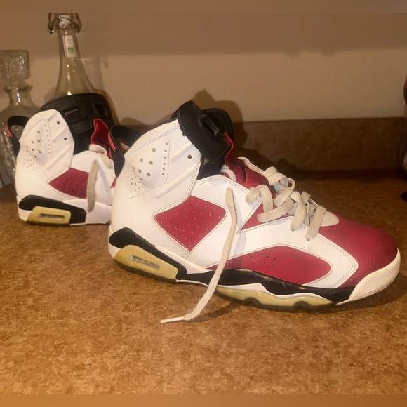 Jordan Other - Jordan Carmine 6’s